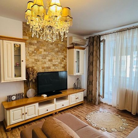 Apartament Naty Apartment Bucharest Exterior photo