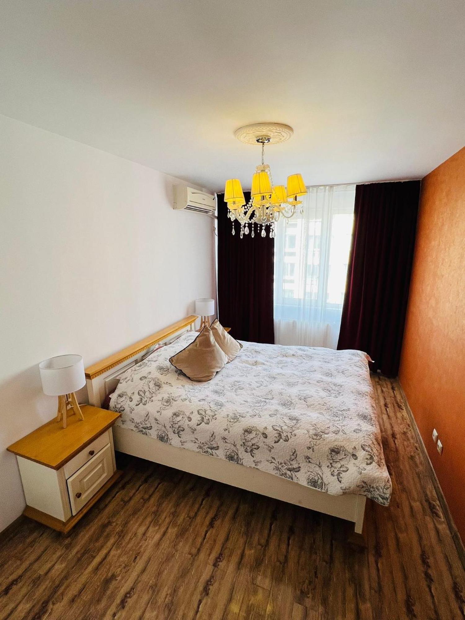 Apartament Naty Apartment Bucharest Exterior photo