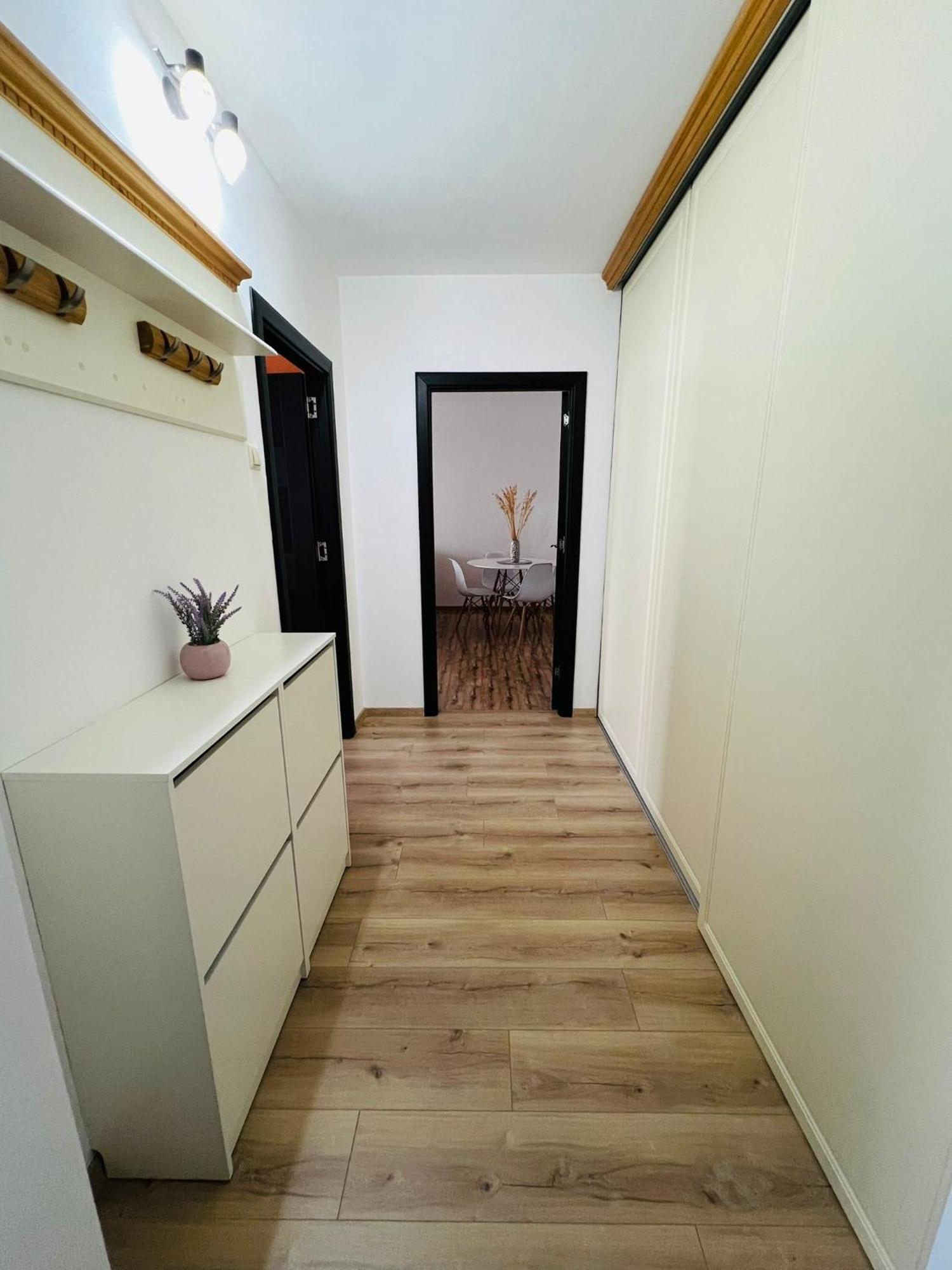 Apartament Naty Apartment Bucharest Exterior photo